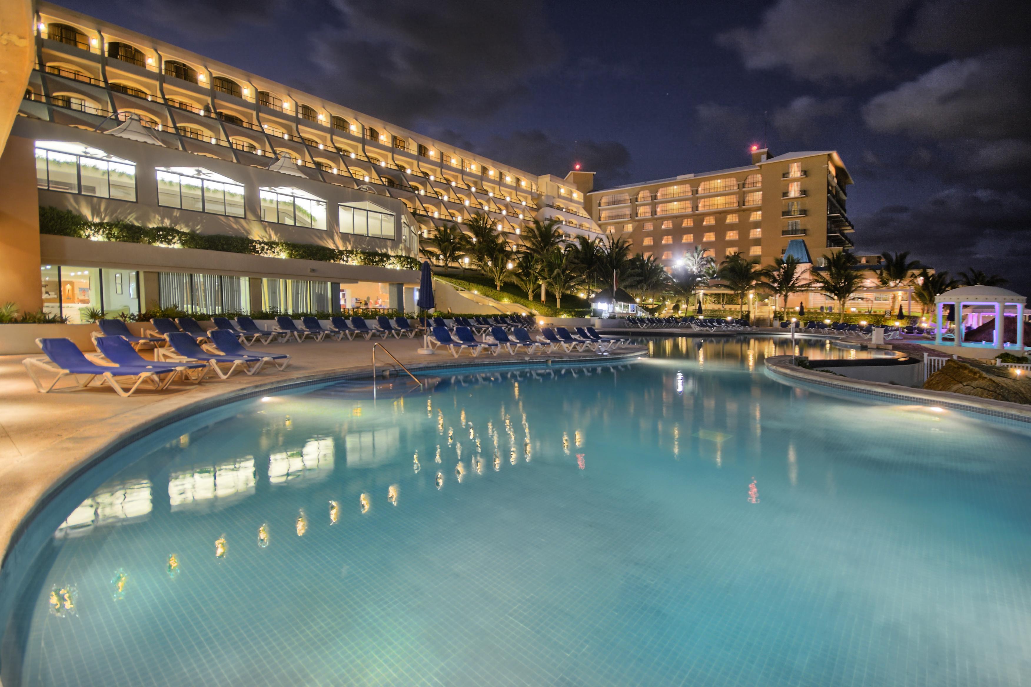 Golden Parnassus Resort & Spa (Adults Only) Cancún Kültér fotó