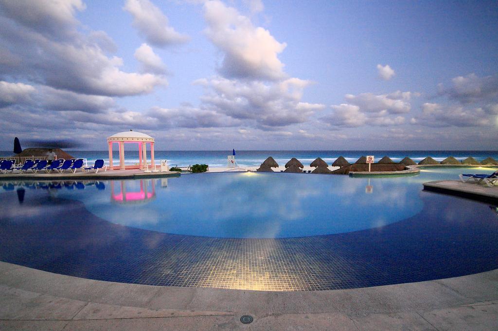 Golden Parnassus Resort & Spa (Adults Only) Cancún Kültér fotó